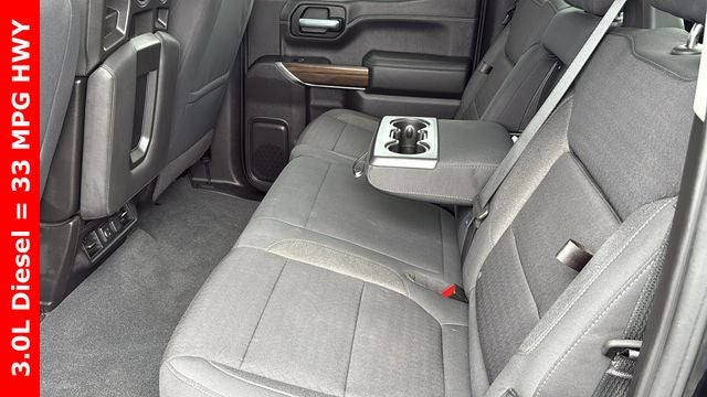 2021 Chevrolet Silverado 1500 2WD Crew Cab Short Bed RST