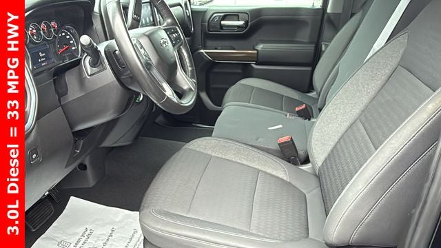 2021 Chevrolet Silverado 1500 2WD Crew Cab Short Bed RST