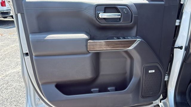 2020 Chevrolet Silverado 1500 4WD Crew Cab Short Bed RST