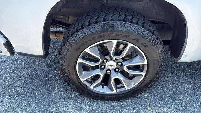 2020 Chevrolet Silverado 1500 4WD Crew Cab Short Bed RST