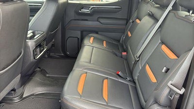 2023 GMC Sierra 1500 4WD Crew Cab Short Box AT4