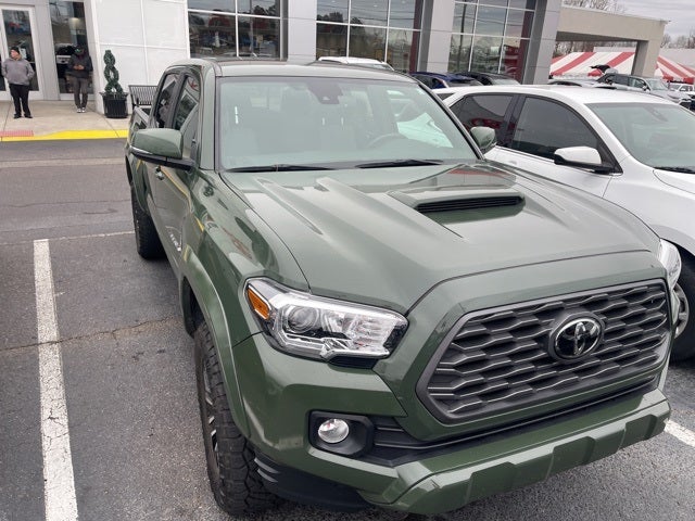 2022 Toyota Tacoma SR5 V6