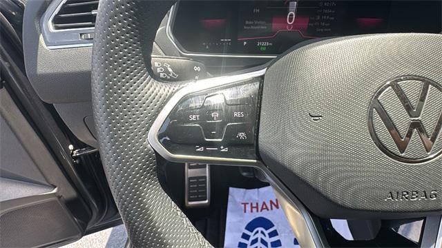 2022 Volkswagen Tiguan 2.0T SE R-Line Black