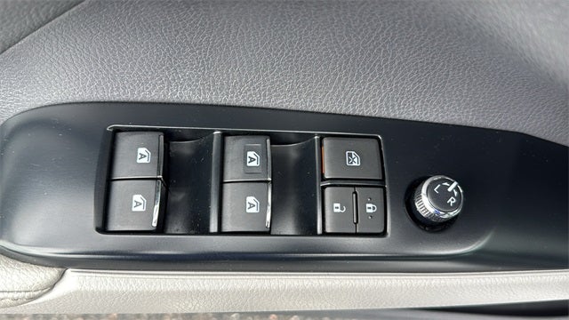 2020 Toyota Camry XLE Hybrid