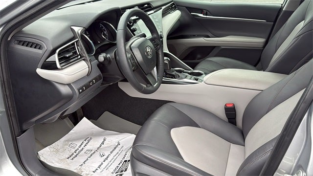 2020 Toyota Camry XLE Hybrid