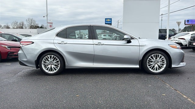2020 Toyota Camry XLE Hybrid