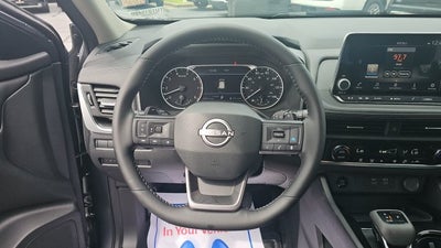 2025 Nissan Rogue SV FWD
