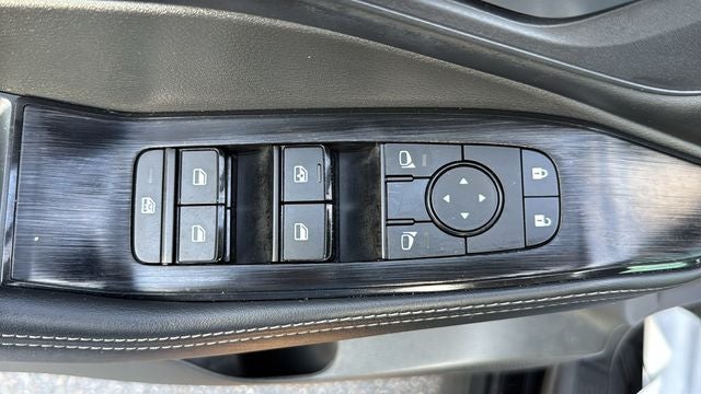 2025 Nissan Rogue SV FWD