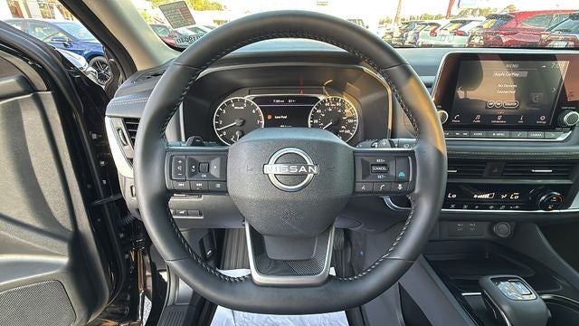 2025 Nissan Rogue SV FWD