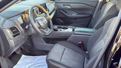 2025 Nissan Rogue SV FWD