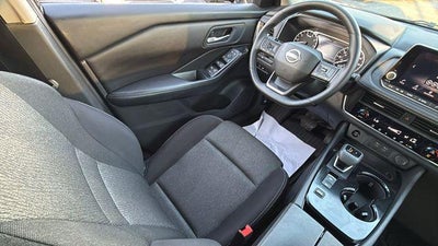 2025 Nissan Rogue SV FWD