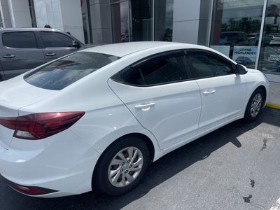 2020 Hyundai Elantra SE