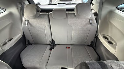 2022 Toyota Sienna LE