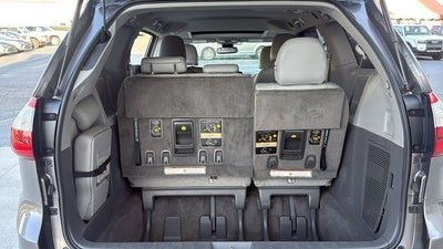 2018 Toyota Sienna XLE 8 Passenger