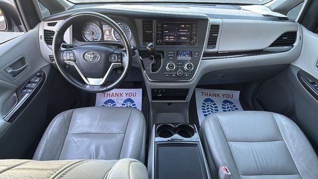 2018 Toyota Sienna XLE 8 Passenger
