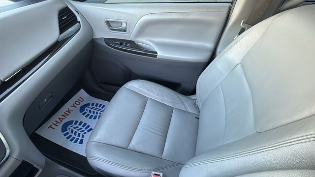 2018 Toyota Sienna XLE 8 Passenger