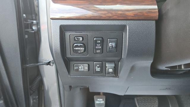2017 Toyota Tundra Limited 5.7L V8