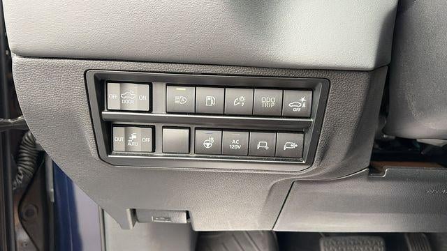 2024 Toyota Tundra Hybrid Platinum 4WD