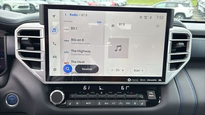 2024 Toyota Tundra Hybrid Platinum 4WD