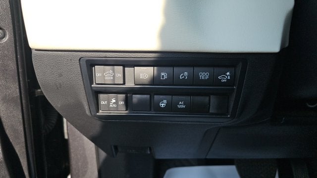 2023 Toyota Tundra Hybrid Capstone