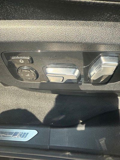 2024 BMW X5 M60i
