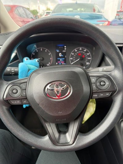 2025 Toyota Corolla LE
