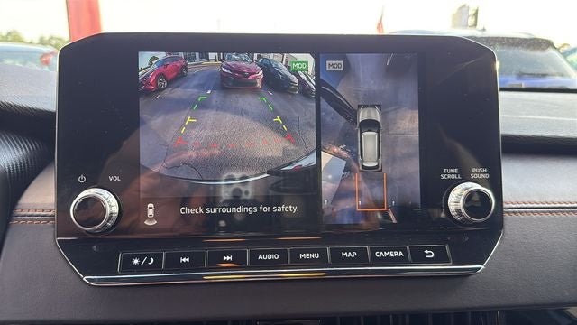 2024 Mitsubishi Outlander Base