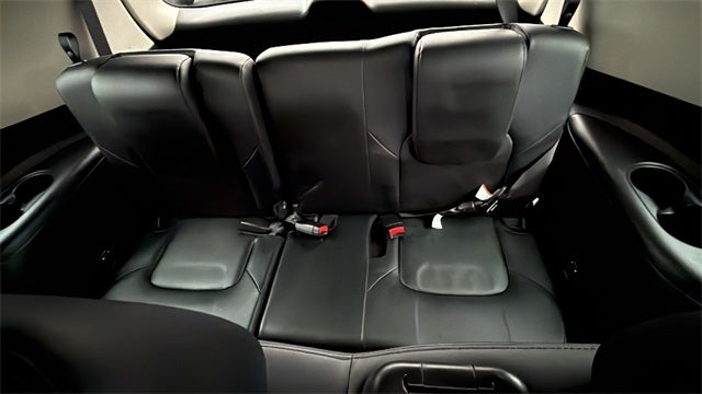 2022 Nissan Armada SV 2WD