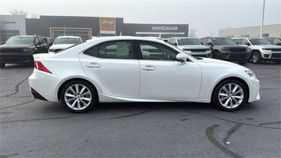 2016 Lexus IS 200t 200t