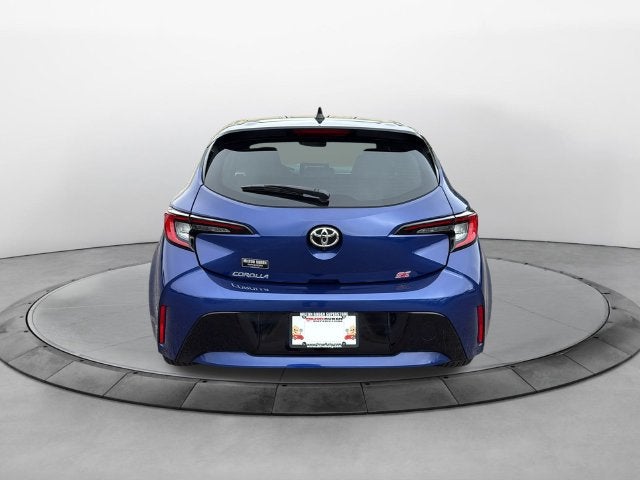 2025 Toyota Corolla Hatchback SE