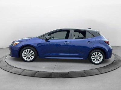 2025 Toyota Corolla Hatchback SE