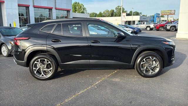 2024 Chevrolet Trax FWD LT