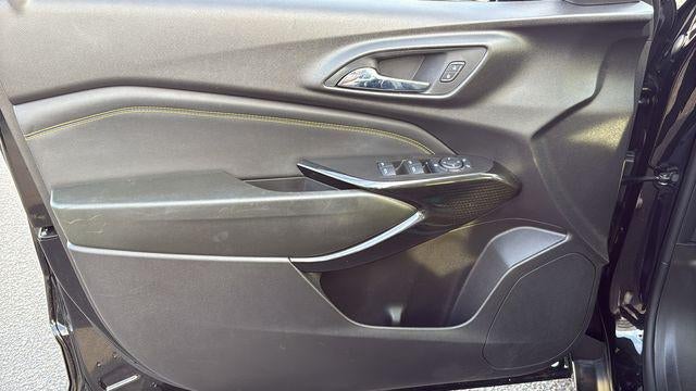 2024 Chevrolet Trax FWD LT