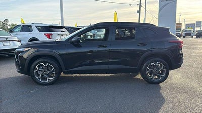 2024 Chevrolet Trax FWD LT