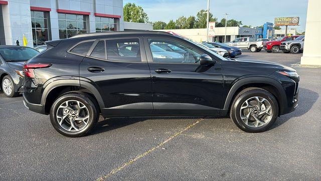 2024 Chevrolet Trax FWD LT