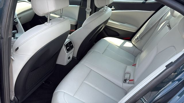 2025 Genesis G70 2.5T AWD