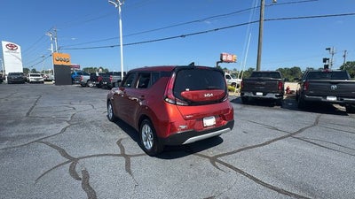 2024 Kia Soul LX