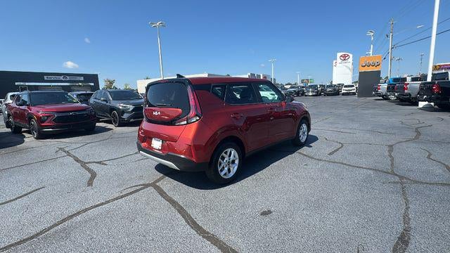 2024 Kia Soul LX