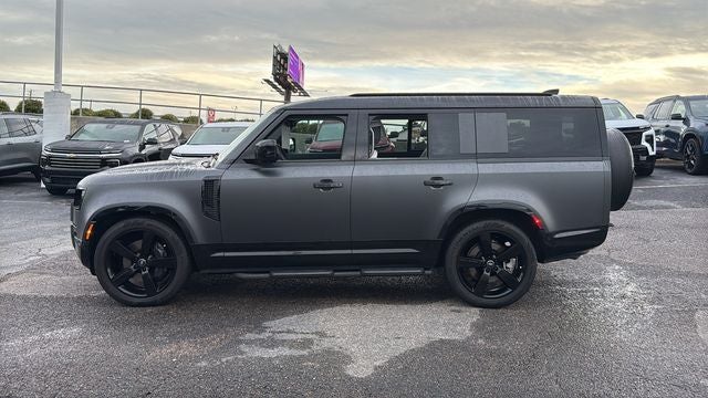 2025 Land Rover Defender 130 P400 X-Dynamic SE