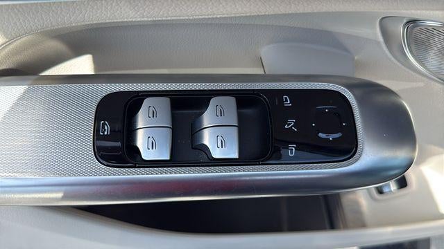 2023 Mercedes-Benz GLC 300 4MATIC® SUV