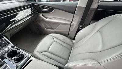 2022 Audi Q7 Premium Plus 45 TFSI quattro Tiptronic