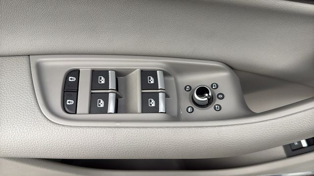 2022 Audi Q7 Premium Plus 45 TFSI quattro Tiptronic
