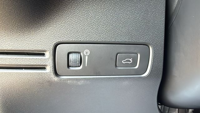 2020 Volvo XC40 T5 R-Design
