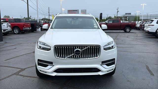 2023 Volvo XC90 B5 Plus