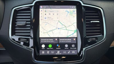 2023 Volvo XC90 B5 Plus