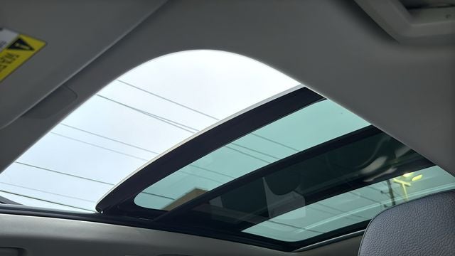 2023 Volvo XC90 B5 Plus