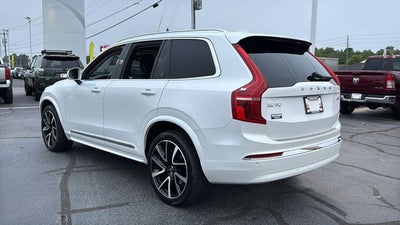 2023 Volvo XC90 B5 Plus