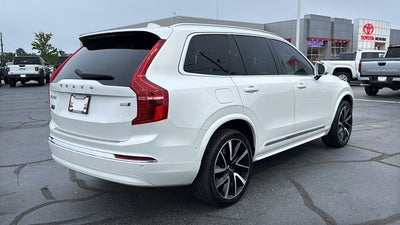 2023 Volvo XC90 B5 Plus