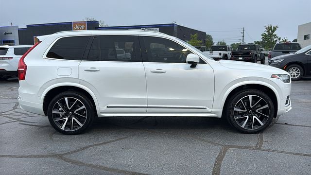2023 Volvo XC90 B5 Plus