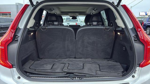 2023 Volvo XC90 B5 Plus